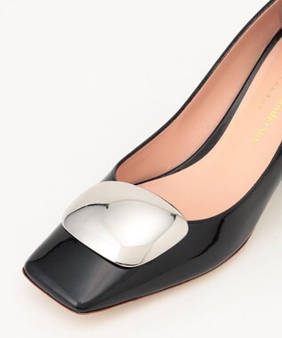 GRACE CONTINENTAL Rupert Sandersonパテントチャームヒール ブラック