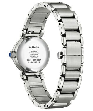 CITIZEN 【電池交換不要】ベゼルに天然39個のダイヤモンドを敷き詰めたエレガントな一本 CITIZEN L シルバー