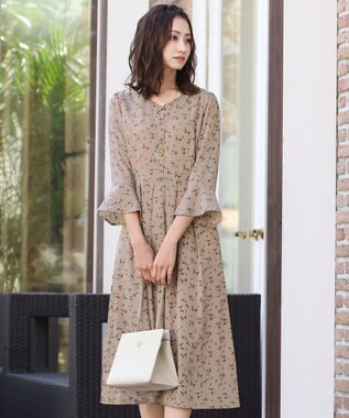 洗える 女性らしさ薫る 花柄ボタンワンピース Tiaclasse ファッション通販 公式通販 オンワード クローゼット 洗える 女性らしさ薫る 花柄ボタンワンピース Tiaclasse ファッション通販 公式通販 オンワード クローゼット