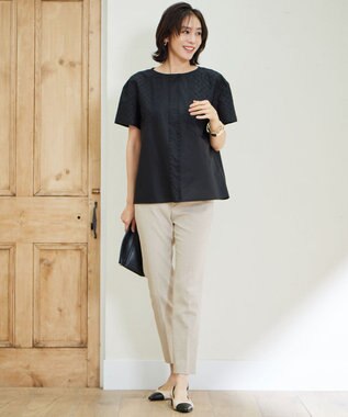 自由区 エンブロイダリーローン Tブラウス ブラック