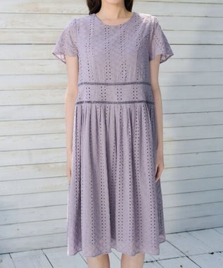Tiaclasse L パンチングレースワンピース ラベンダー