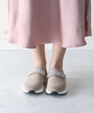 Bridget Birkin 【Bridget Birkin】ベルトストーンニットスニーカー ベージュ