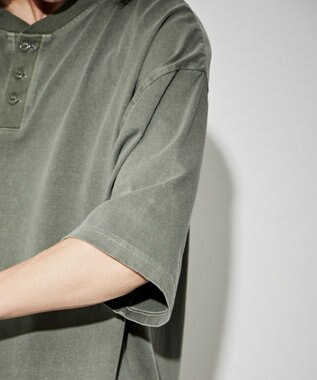 WEGO 【ユニセックス着用ITEM】HENRYNECK　T カーキ