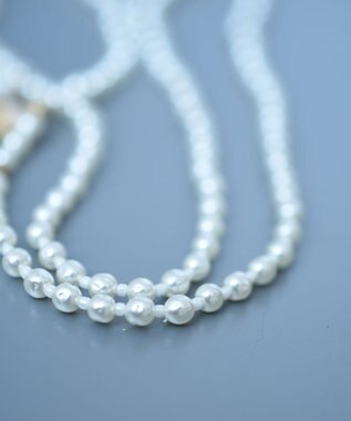 monshiro 【セレモニーにも】スズラングラスパールロングネックレス（メガネチェーンにも） ホワイト