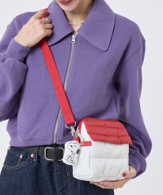 LeSportsac SNOOPY DOGHOUSE BAG/ホームスウィートスヌーピー ホームスウィートスヌーピー