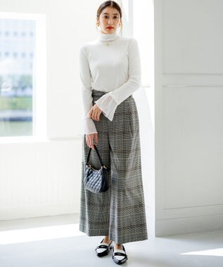 組曲 【洗える】フライスタートルネック カットソー アイボリー系