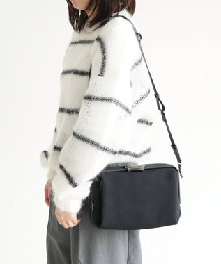 Atelier nuu Tondo クアトロショルダープラス ブラック