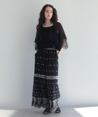 Green Parks ■ＥＳＣＡＲ　チュール刺繍ハンカチーフブラウス Black