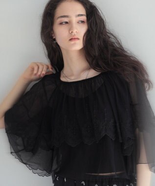 Green Parks ■ＥＳＣＡＲ　チュール刺繍ハンカチーフブラウス Black