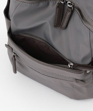 Y'SACCS 【ナイロンタフタ×リサイクルレザー】デイリーミニリュック ダークグレー