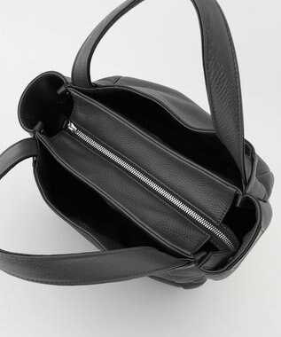 Y'SACCS シュリンクレザートート Sサイズ ブラック