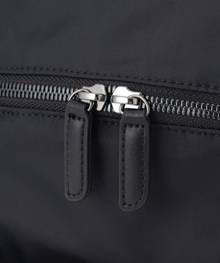 Y'SACCS 【ナイロンタフタ×リサイクルレザー】デイリーミニリュック ブラック