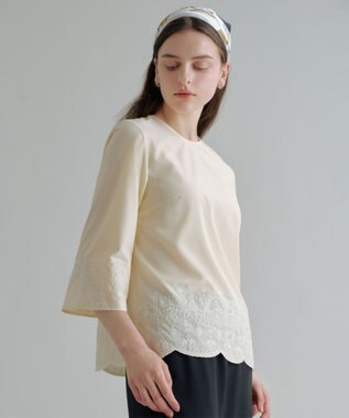 J.PRESS LADIES 【着こなしのポイントに】Traditional print  スクエア スカーフ ネイビー系