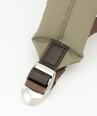 Y'SACCS カーゴポケット　リュックサック　Mサイズ カーキ