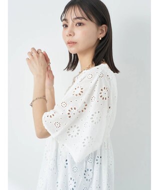 earth music&ecology コットンレースＶネックブラウス Off White