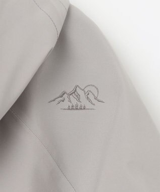 JOSEPH ABBOUD MOUNTAIN 【ECO撥水/耐水性/透湿防水素材/ストレッチ/軽量】ボイルドポリエステル3レイヤー マウンテンパーカー ライトグレー系