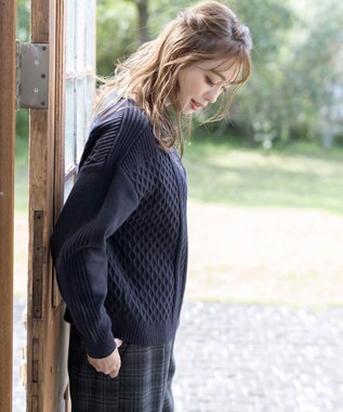 Tiaclasse 【洗える】ケーブル編みドルマンニットトップス ネイビー
