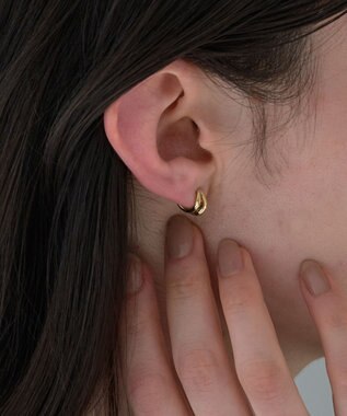 Phoebe 【金属アレルギー対応】【痛くないシリーズ】ダブルフープライトフィットイヤリング ゴールド