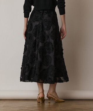 GRACE CONTINENTAL ローズ刺繍フレアスカート ブラック