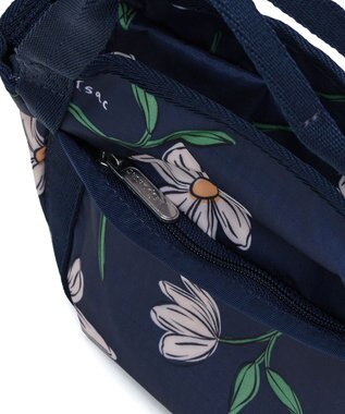 LeSportsac SMALL JENNI/フローラルブルームズネイビー フローラルブルームズネイビー