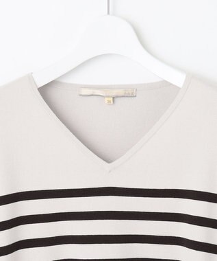 自由区 【洗える/セット可】レーヨンストレッチ Vネックニット ライトグレー系1