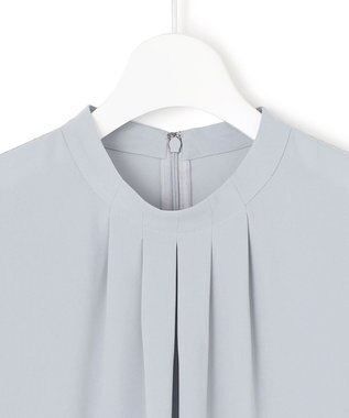 ICB L 【接触冷感・UVケア・速乾・洗える】BackSatinAmunzen ハイネックブラウス サックスグレー系