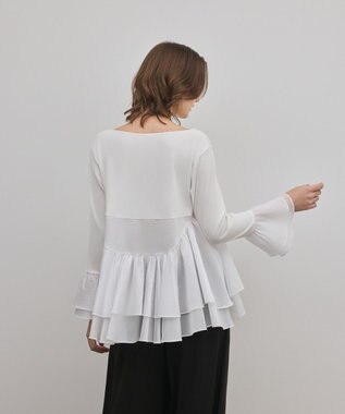 GRACE CONTINENTAL フレアカットトップ ホワイト