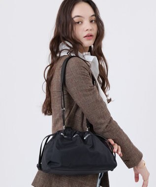 LeSportsac E/W CITY DRAWSTRING BAG??? /アップタウンブラック/ブラック