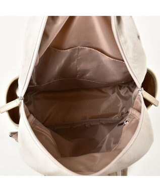 LA BAGAGERIE モノグラムデイリーバックパック アイボリー