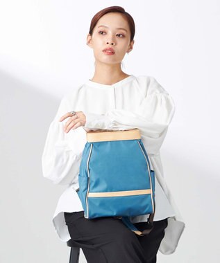 Y'SACCS トラベル ホライズンミニリュック ライトブルー【WEB限定カラー】