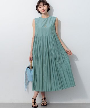 23区 【先行予約】プリーツコンビ ワンピース サックスブルー系