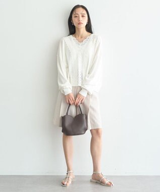 earth music&ecology 【2WAY】レーストリムシアーニットカーディガン Ivory