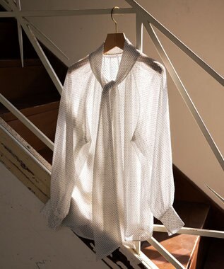 組曲 L 【前後着用可】サッカードビードットプリント ブラウス アイボリー系5