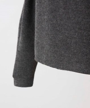 TOQUE 〈大草直子さんアドバイザー〉ベビーアルパカ ミドルゲージ モックネックニット チャコールグレー