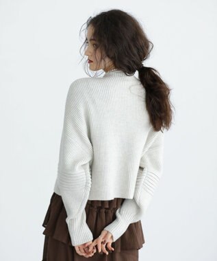 Green Parks ■ＥＳＣＡＲ　ピンタックスリーブニット Off White