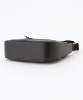 Y'SACCS イタリアンシープ　マルチポーチ付き　ホーボーバッグ ブラック