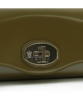 A.D.M.J. 【牛革】カルヴィクラッチショルダー MIL