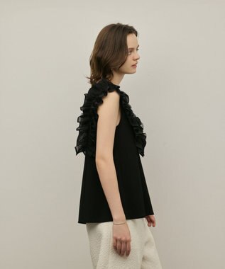 GRACE CONTINENTAL フリル切替カットトップ ブラック