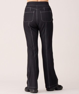 Chacott デニム調ブーツカットパンツ ブラック