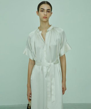 BEIGE， YEW / シャツワンピース Sand