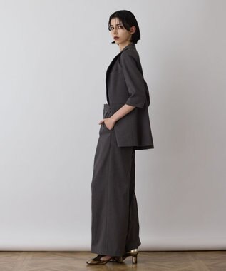 GRACE CONTINENTAL スラブストレッチタックパンツ チャコール