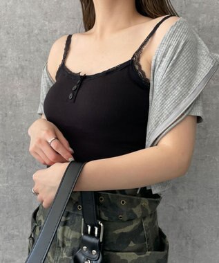 WEGO 【カップ付きインナー】パット付きフロントボタンレースキャミ ブラック