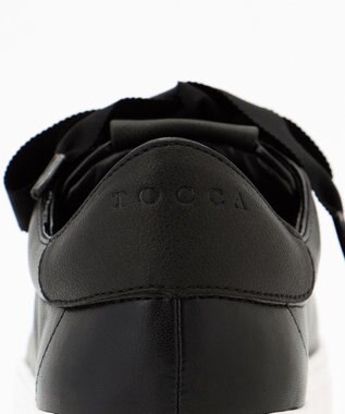 TOCCA 【新色シルバーカラー登場！】【軽量】BIJOUX SNEAKERS スニーカー ブラック系