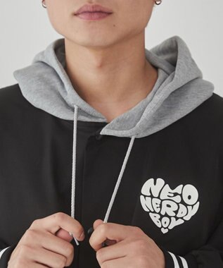 WEGO 【ユニセックス着用ITEM】グラフィックフードスタジャン ブラック