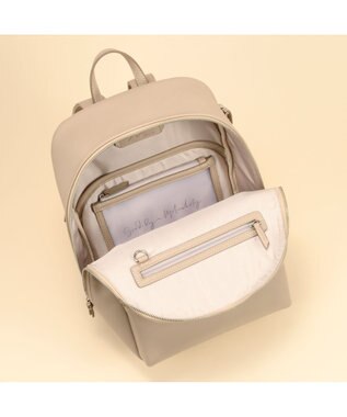 ACE BAGS & LUGGAGE  W&.Day Night ポエット ラウンドリュック A4ジャストサイズ ビジネスバッグ 11721 ダブルアンドデイナイト アイボリー