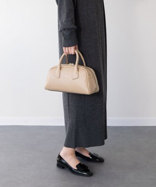 INTER-CHAUSSURES 【LORISTELLA】ミディアムサイズレザーハンドバッグ ライトベージュ