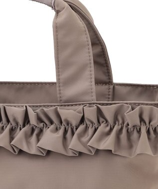 TOCCA 【ショルダー取り外し可能】FRILL GARLAND NYLONTOTE  トートバッグ ベージュ系
