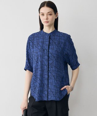 ICB L 【新色追加・WEB限定カラーあり】BackSatinAmunzen 5分袖バンドカラーブラウス
