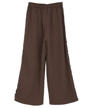 Green Parks ■ESCAR サイドミニフリルワイドパンツ Brown