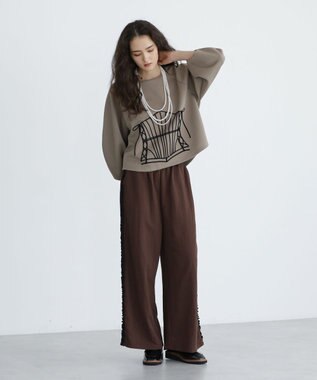 Green Parks ■ESCAR サイドミニフリルワイドパンツ Brown